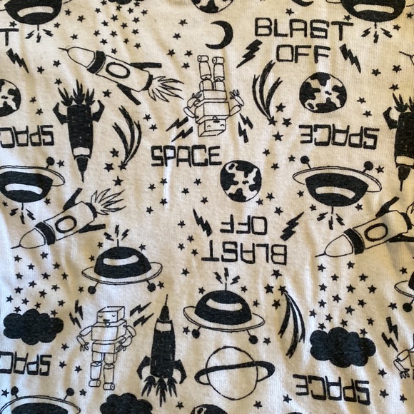 Gently worn toddler, long sleeve cotton tee with space graphics - Picture 2 of 4